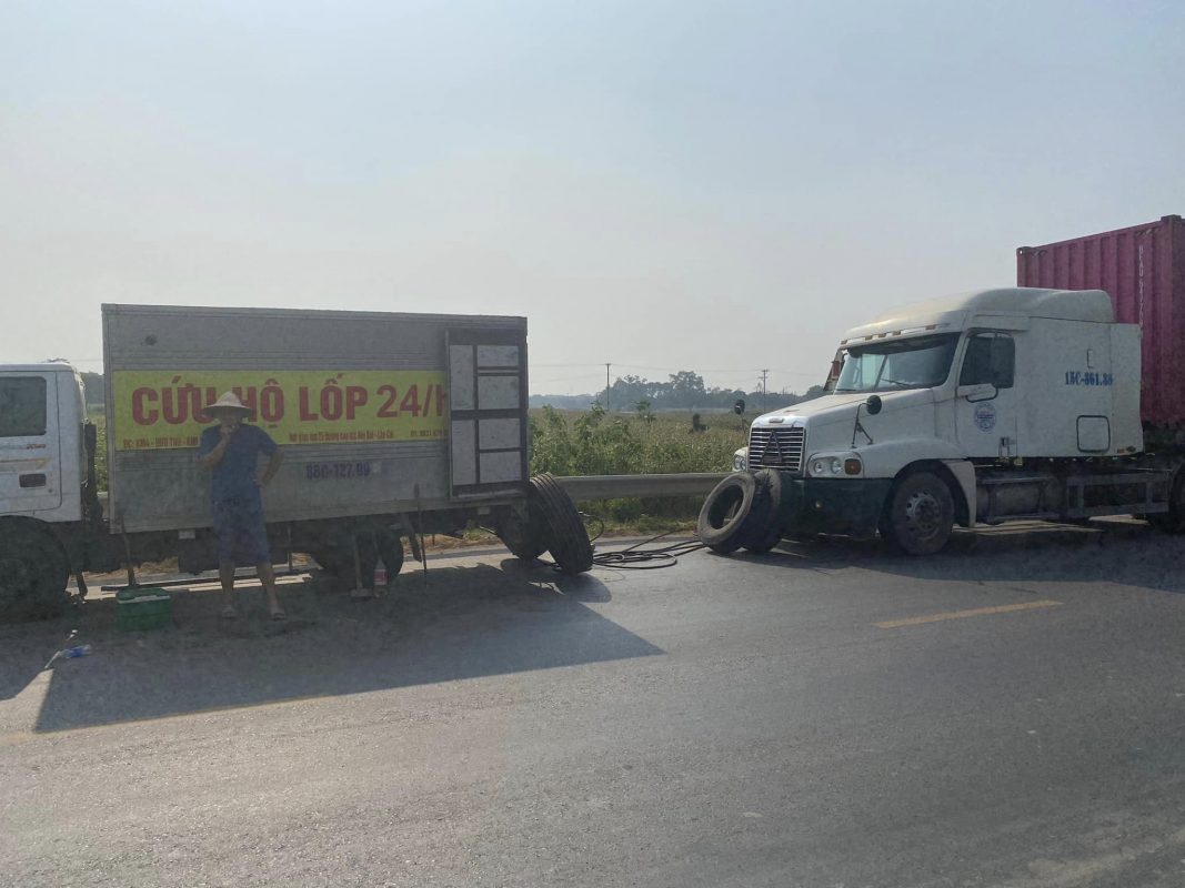 Cứu hộ Lốp Ô Tô Vĩnh Phúc