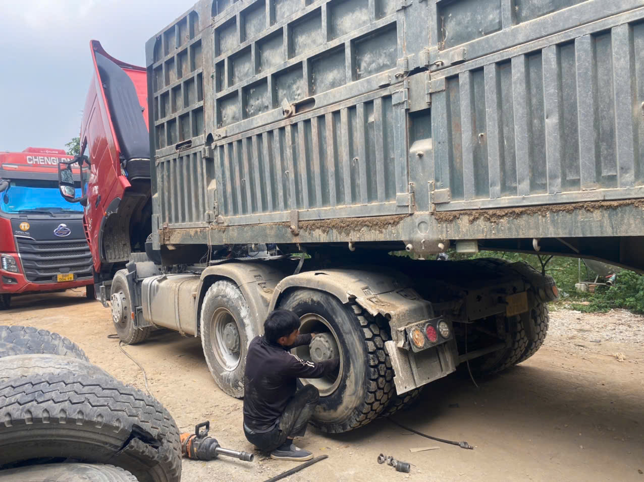 Cứu hộ Vĩnh Tường, Vĩnh Phúc - Hỗ trợ vá, thay lốp lưu động, 0931 679 834