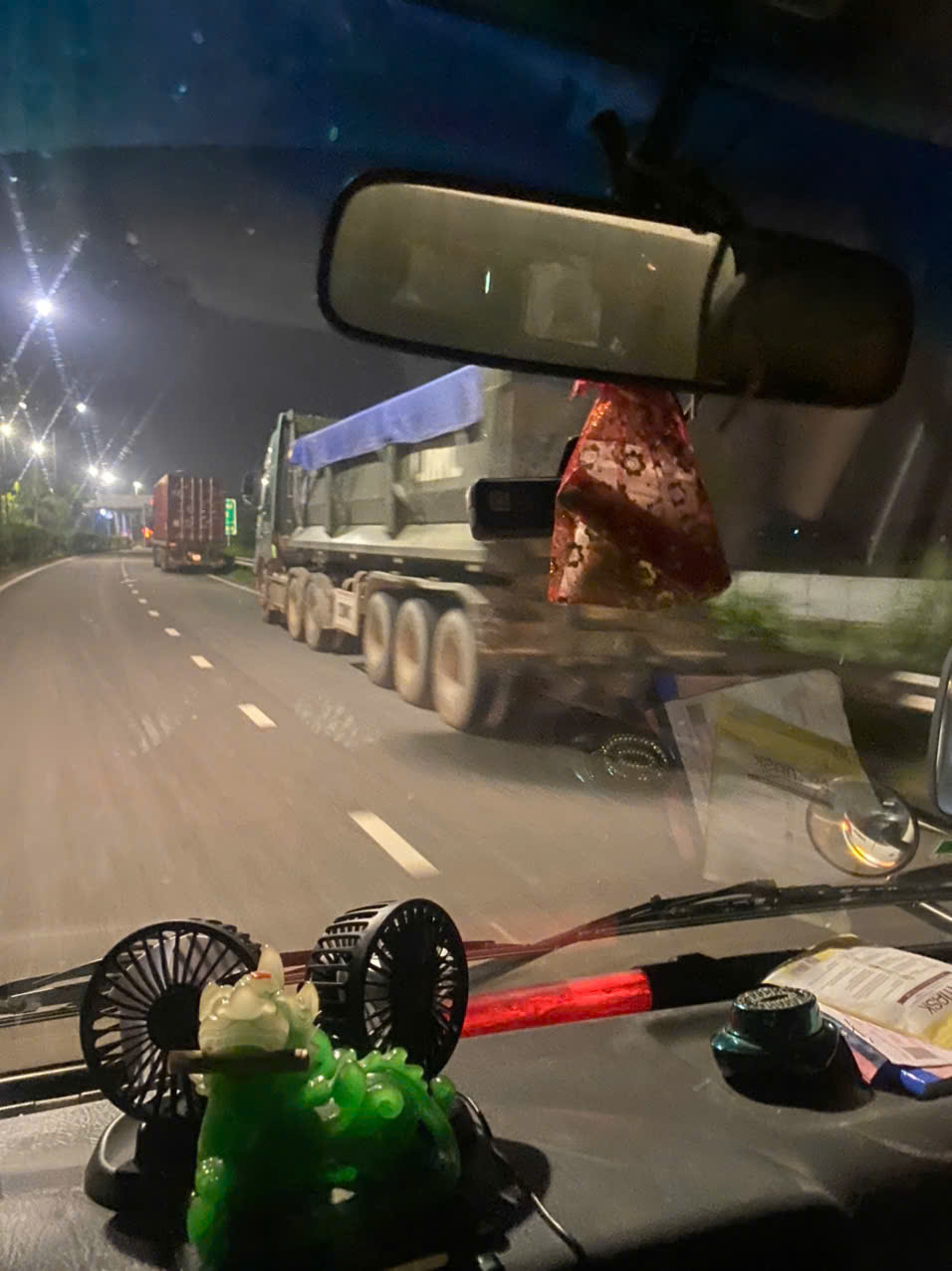 Cứu hộ Vĩnh Tường, Vĩnh Phúc - Hỗ trợ vá, thay lốp lưu động, 0931 679 834